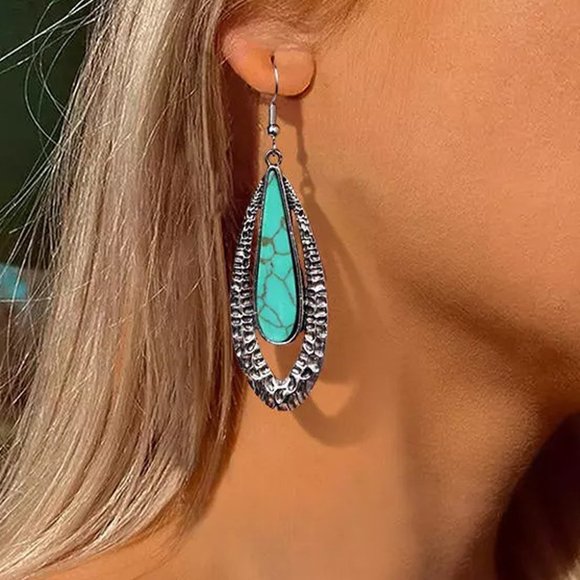 Unbranded Jewelry - Sky Blue Bohemian Geometric Oval Earrings